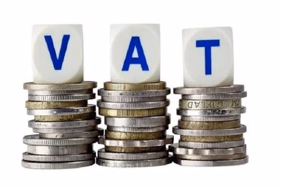 Project contract, VAT: Managing tax points, retentions, working-capital risk